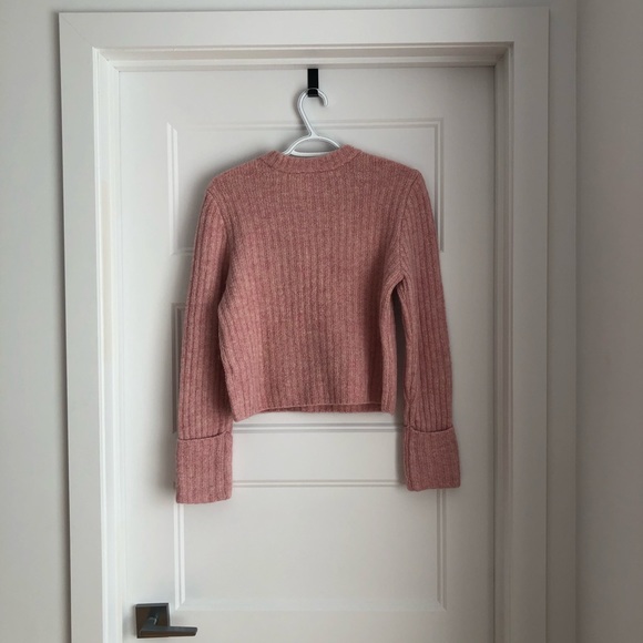H&M pink sweater - Picture 5 of 5